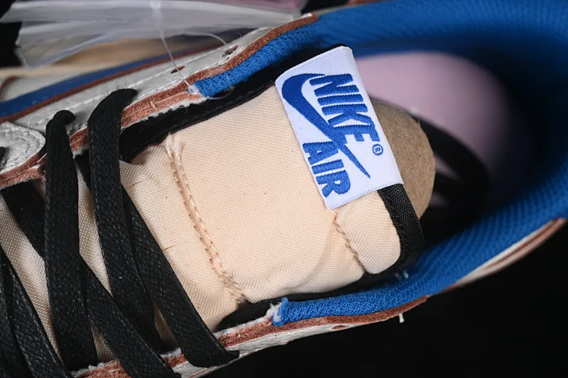 All categories Air Jordan Jordan series basketball shoes Air Jordan 1 Low ZG version Travis Scott x Air Jordan 1 Low OG AJ1 Joe 1 undercut low top full head layer DM7866-104